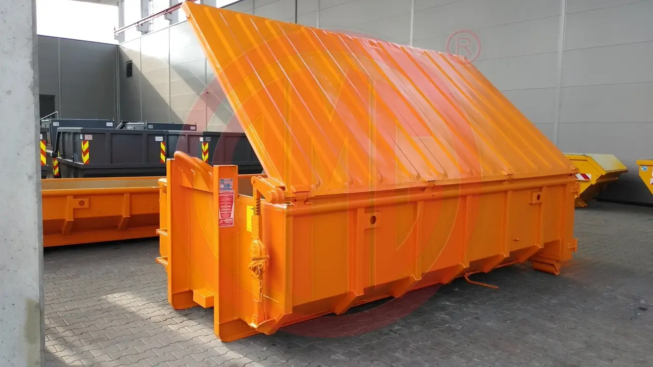 10 m3 : L: 4.5 mit Zahnstangendach