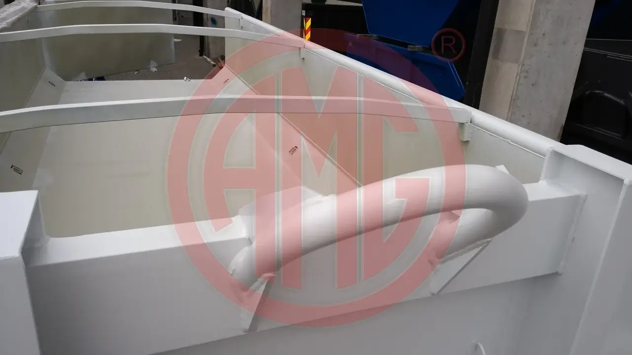 15 m3 | L: 6.5 mit Einflügeltür und Rollplane