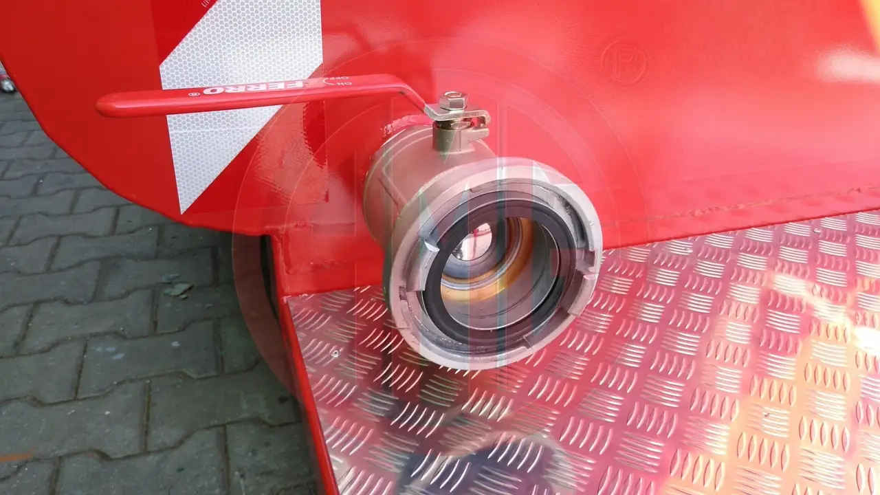 Grafik Nummer 7, Produktname: 6500 Liter Wassertank