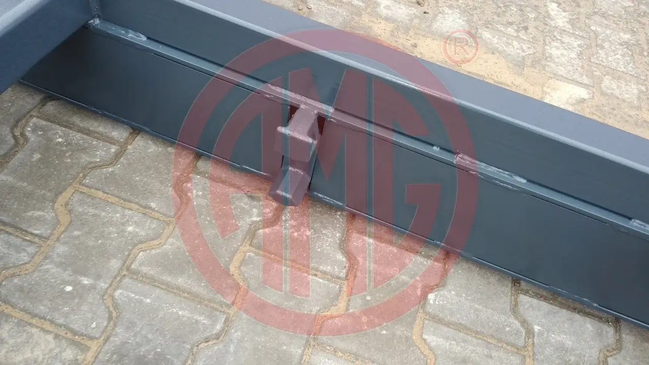 Grafik Nummer 2, Produktname: 6.1 M. Rahmen mit 8 Twistlockverschlusse