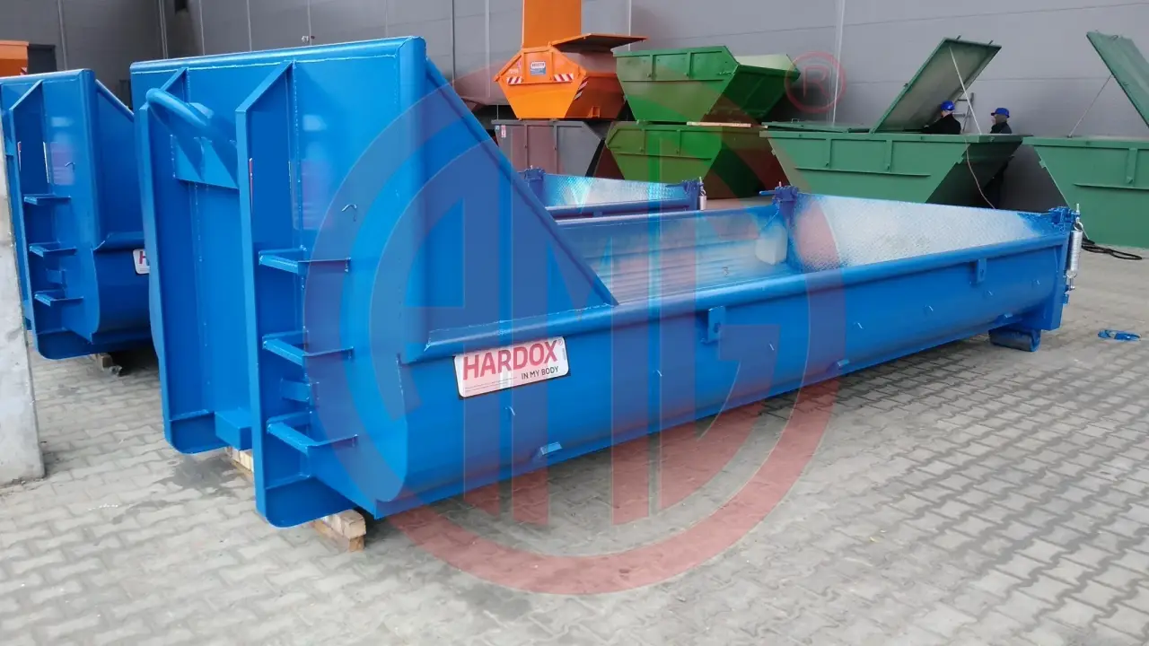 7 m3 | L 5.5 mit befahrbarerer Pendelklappe