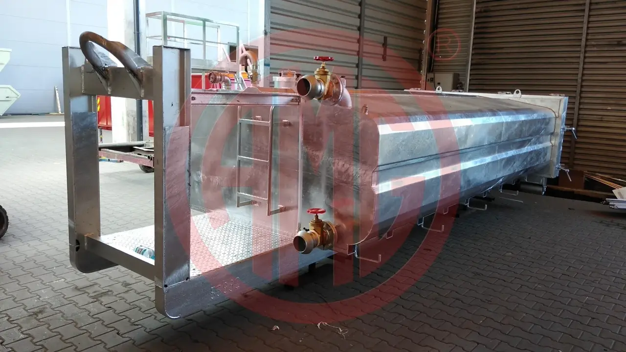 Grafik Nummer 2, Produktname: 11 000 Liter Wassetank verzinkt