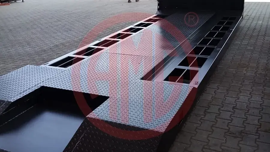 Grafik Nummer 3, Produktname: L:7.0  Abrollplattform mit Vertiefung