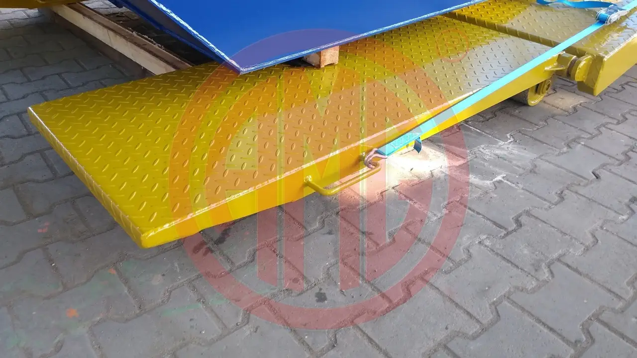 Grafik Nummer 4, Produktname: L:6.0 Abrollplattform mit Auffahrrampen